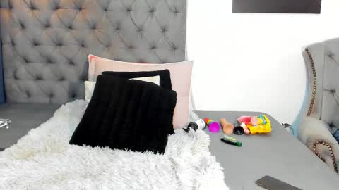 nahirobyy ebonyy online show from 12/18/25, 06:47