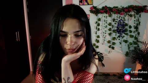 Snapshot of naho_4269 chatting on 01/30/25, 04:27 Naho  Sigueme en mis Redes Sociales Follow me on my social networks online show from 01/30/25, 04:27