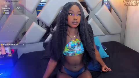 Snapshot of nahomii_hill chatting on 03/11/25, 06:41 Nahomi online show from 03/11/25, 06:41