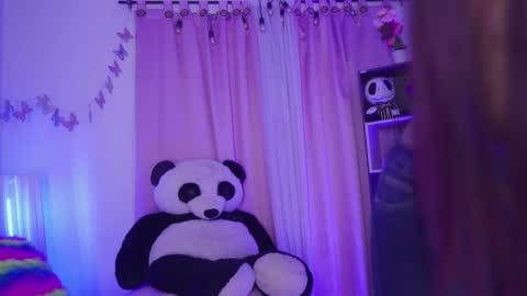 nahomy 2308 online show from 05/07/26, 11:37