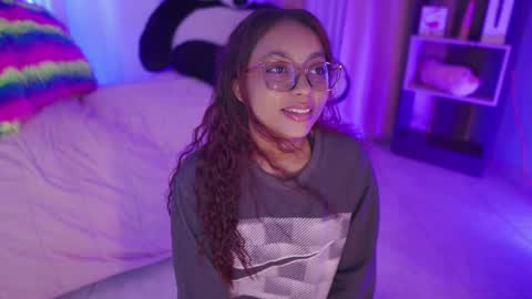 nahomy 2308 online show from 05/11/26, 02:45
