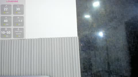 nahomy_park online show from 05/19/26, 11:49