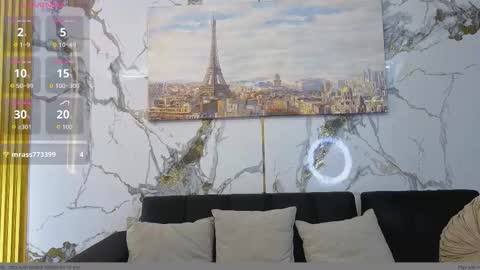 nahomy_smith23_aws online show from 12/14/25, 10:36