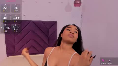 Snapshot of nahomycarterr chatting on 11/23/25, 05:02 nahomycarterr online show from 11/23/25, 05:02