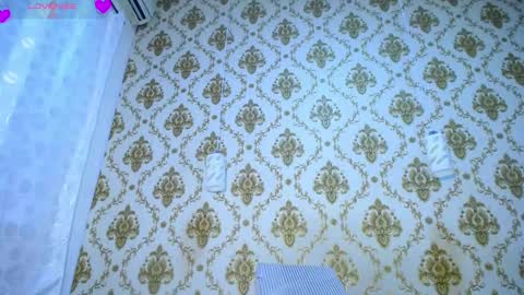 Snapshot of nahybig_boobs chatting on 11/06/25, 08:54 Karatbby online show from 11/06/25, 08:54