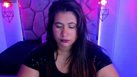 Snapshot of naia_karter chatting on 01/06/25, 06:52 online show from 01/06/25, 06:52