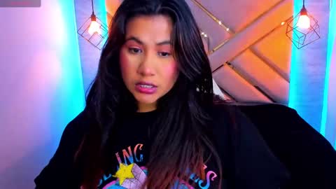 Snapshot of naia_karter chatting on 01/18/25, 06:32 online show from 01/18/25, 06:32