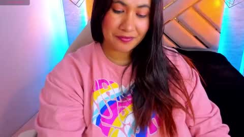 Snapshot of naia_karter chatting on 01/19/25, 08:09 online show from 01/19/25, 08:09