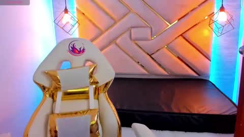 Snapshot of naia_karter chatting on 01/19/25, 11:10 online show from 01/19/25, 11:10