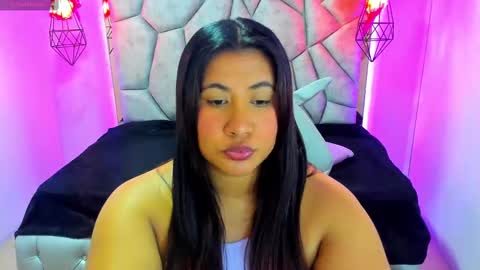 Snapshot of naia_karter chatting on 02/28/25, 07:03 online show from 02/28/25, 07:03