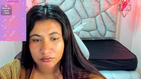 Snapshot of naia_karter chatting on 03/07/25, 10:54 online show from 03/07/25, 10:54