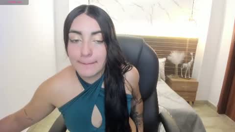 naiah_blue online show from 06/26/26, 06:45