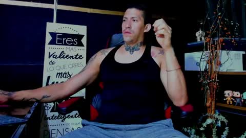 naider_1 online show from 04/26/26, 04:32
