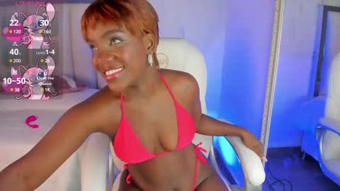 Snapshot of nainadeivis chatting on 03/10/25, 08:45 Naina online show from 03/10/25, 08:45