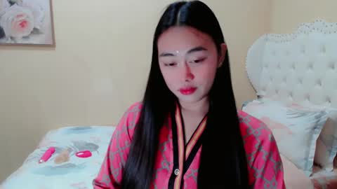 Snapshot of nairobi_fuckdoll chatting on 12/13/24, 12:50 Kate online show from 12/13/24, 12:50