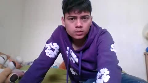 Snapshot of naisha_and_axelh chatting on 01/08/26, 05:26 naisha and axel2 online show from 01/08/26, 05:26