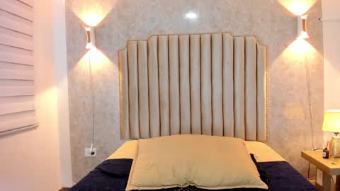 Naisha Rousell online show from 12/05/24, 01:49