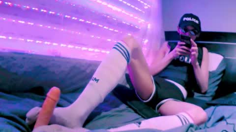 Snapshot of najimi_uwu chatting on 10/05/25, 03:27 NAJI online show from 10/05/25, 03:27