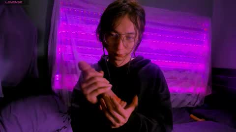 Snapshot of najimi_uwu chatting on 11/12/25, 07:35 NAJI online show from 11/12/25, 07:35