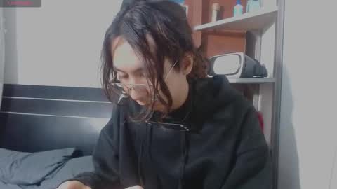 Snapshot of najimi_uwu chatting on 02/05/26, 01:05 NAJI online show from 02/05/26, 01:05