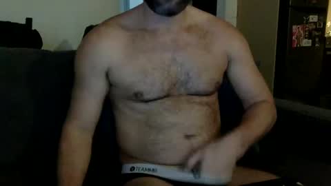 Snapshot of naked_dude25 chatting on 12/04/24, 07:28 naked_dude25 online show from 12/04/24, 07:28