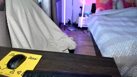 Snapshot of naked_psychologist chatting on 03/03/25, 01:31 Asy no face  online show from 03/03/25, 01:31