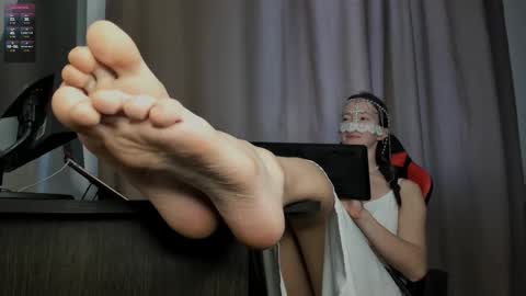 Snapshot of naked_psychologist chatting on 10/01/25, 11:16 Asy no face  online show from 10/01/25, 11:16