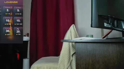 Asy no face  online show from 12/05/25, 10:13