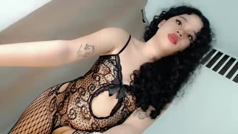 naked_weapon1 online show from 12/15/24, 07:42