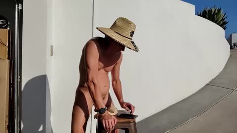 Snapshot of nakeddrewsea chatting on 09/14/25, 12:10 Drew from Seattle online show from 09/14/25, 12:10