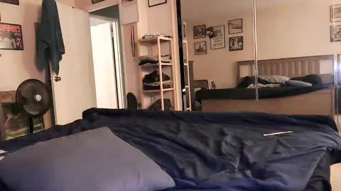 Snapshot of nakedmonkey chatting on 03/06/26, 02:19 nakedmonkey online show from 03/06/26, 02:19