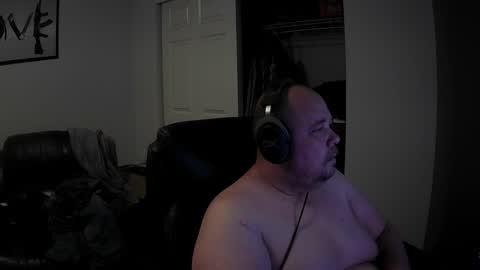 Snapshot of nakedwatchermj chatting on 04/05/26, 08:11 MJ online show from 04/05/26, 08:11