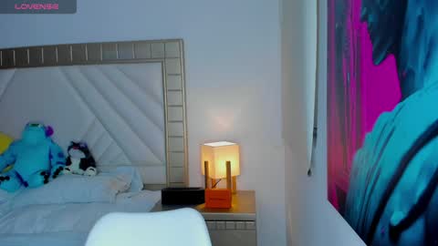 Snapshot of nalah_gomez_ chatting on 01/28/25, 10:45 Nalah online show from 01/28/25, 10:45