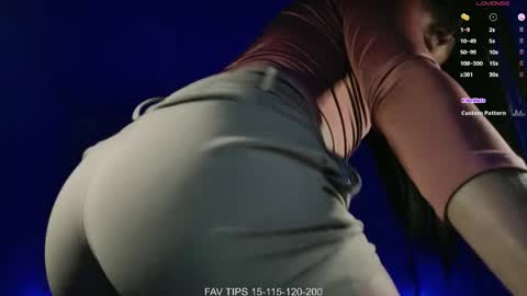 Snapshot of nalan_ chatting on 05/01/26, 05:23 Onlyf4s nalalan29 online show from 05/01/26, 05:23