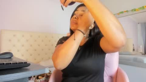 nami_sam online show from 12/27/24, 01:50