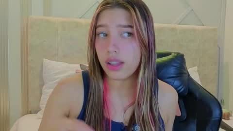 Snapshot of nami_sweet_ chatting on 01/08/26, 11:34 nami_sweet_ online show from 01/08/26, 11:34