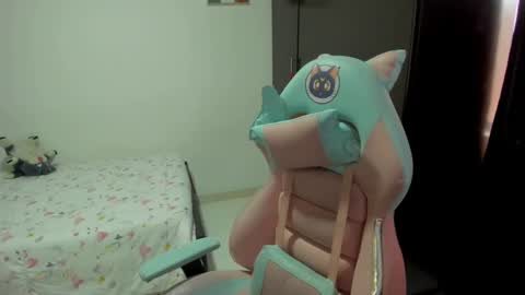 Nami online show from 03/04/25, 09:43