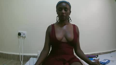 nana2095 online show from 10/07/25, 12:02