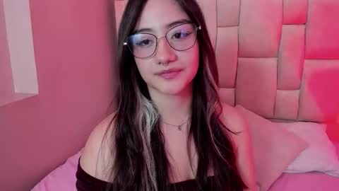 Snapshot of nana__s chatting on 03/12/26, 04:18 Nana online show from 03/12/26, 04:18