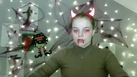 Nana online show from 10/24/25, 08:11