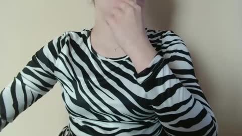 Snapshot of nana_new chatting on 03/04/26, 06:19 Nana online show from 03/04/26, 06:19