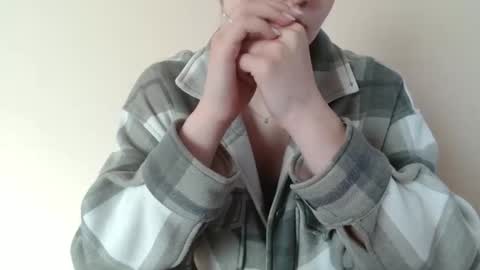 Snapshot of nana_new chatting on 04/22/26, 05:43 Nana online show from 04/22/26, 05:43