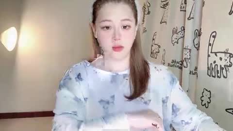 Snapshot of nanabigbobo chatting on 12/15/25, 01:37 nanabigbobo online show from 12/15/25, 01:37