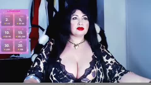 Snapshot of nanalagloss chatting on 02/07/25, 01:43 NanaLaGloss online show from 02/07/25, 01:43