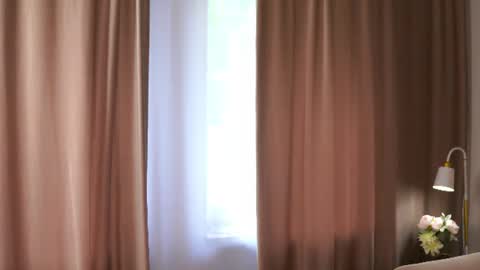 Snapshot of nanalindner chatting on 07/09/26, 06:28 Kiana online show from 07/09/26, 06:28