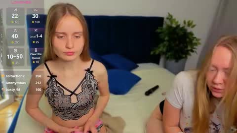 Maeve online show from 11/01/25, 02:24