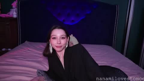 Snapshot of nanamilovestomoe chatting on 02/20/26, 06:19 LukaMaria online show from 02/20/26, 06:19