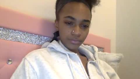 nanaonn online show from 03/05/26, 06:59