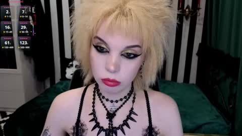 Snapshot of nancyaddams chatting on 11/06/25, 11:37 Nancy online show from 11/06/25, 11:37