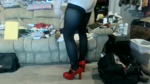 nancyboy_1 online show from 06/05/26, 08:03